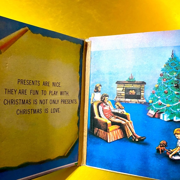 CHRISTMAS VTG 50’s FEEL SANTA CLAUS’ BEARD TOUCH AND FEEL HARDCOVER BOOK TAIWAN - Picture 10 of 14